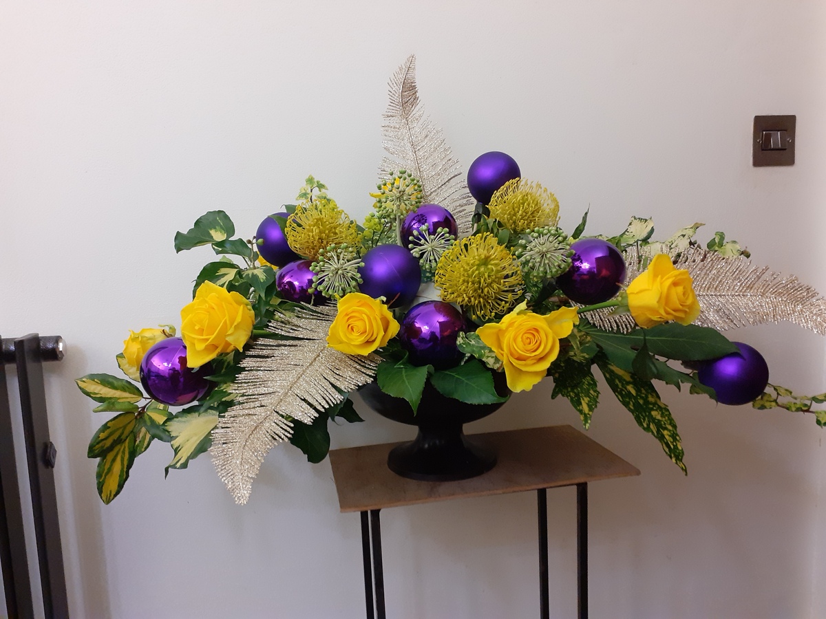 Christmas arrangement 3